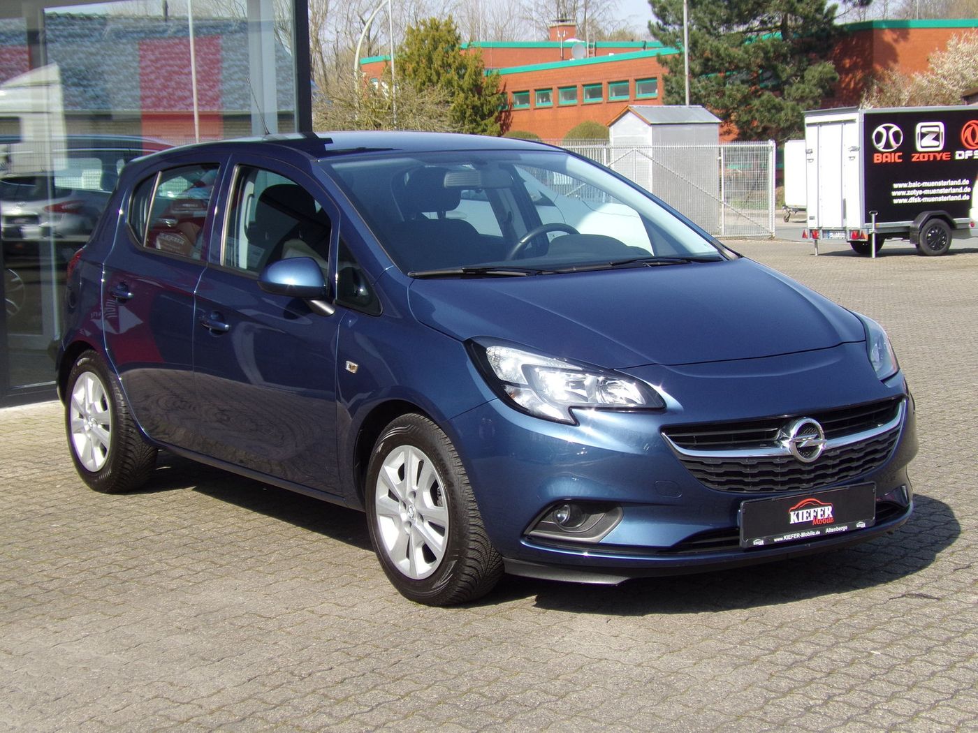 Opel Corsa 1,4 Automatik | Lenkrad-, | Gebrauchtwagen ...