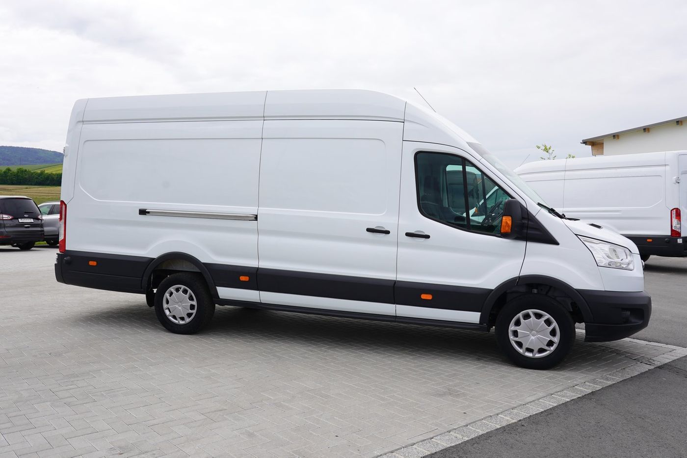 H3l3 ford transit