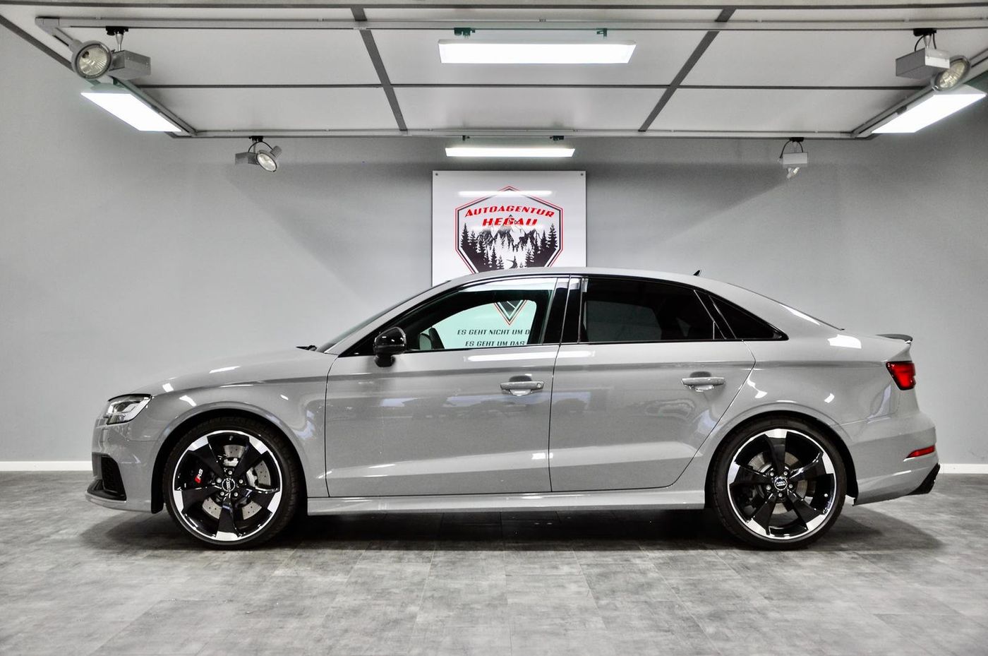 Audi Rs3 Lim 2 5 Tfsi Quattro Tageszulassung Limousine 906157