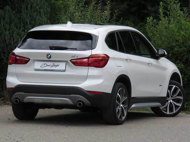 BMW X1 xDrive20d xLine Navi H&K Pano | Gebrauchtwagen ...